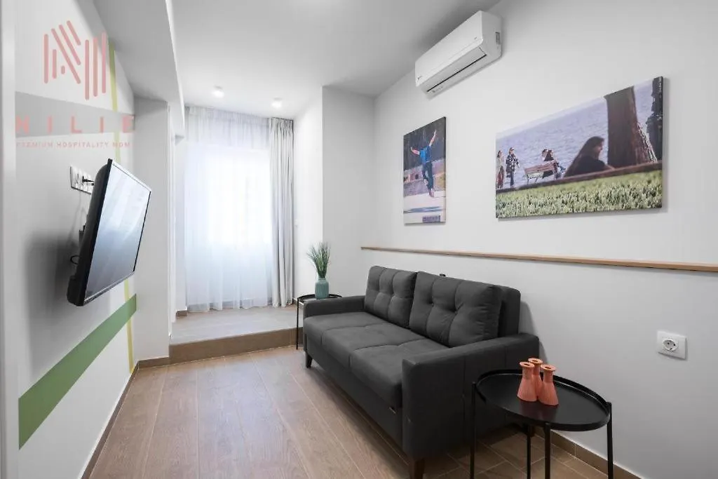 Big Apple, Nilie Hospitality Mgmt Apartment Salonic
